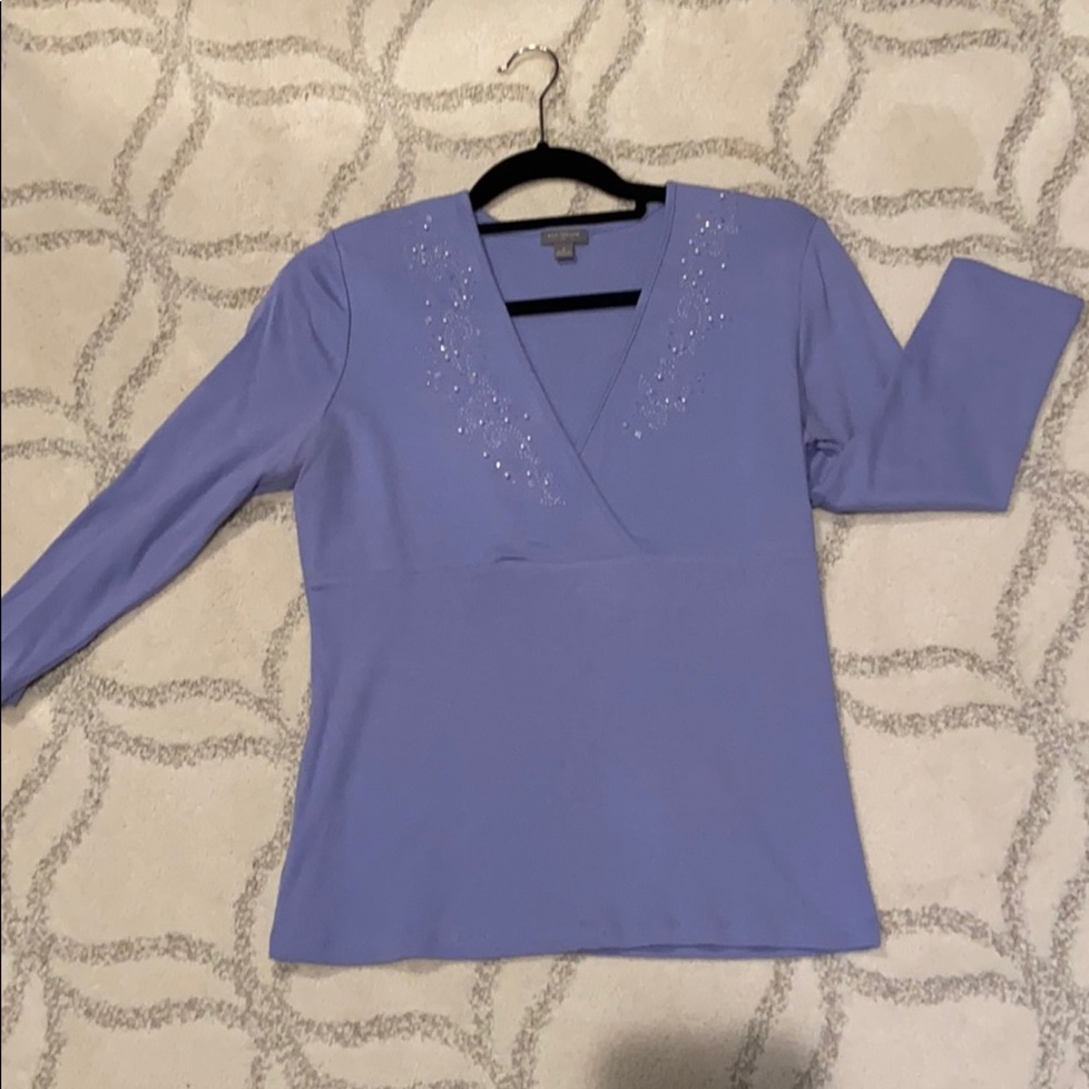 Ann Taylor 3/4 sleeve V neck Beaded top